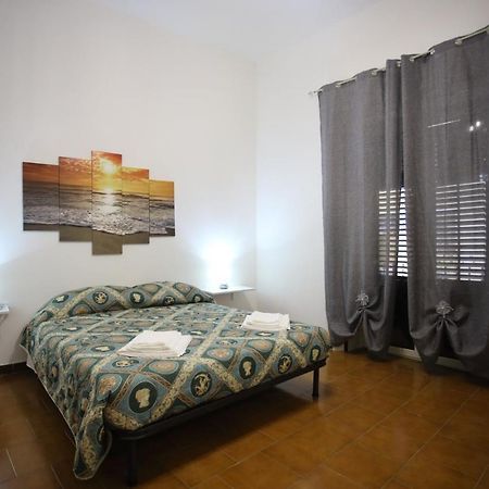 Ferienwohnung Zu' Nicola Palermo Exterior foto