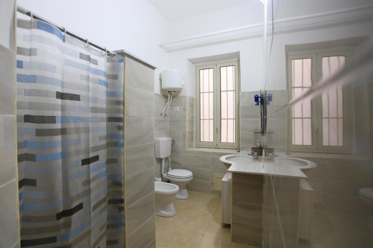 Ferienwohnung Zu' Nicola Palermo Exterior foto