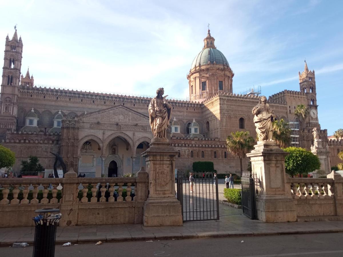 Ferienwohnung Zu' Nicola Palermo Exterior foto